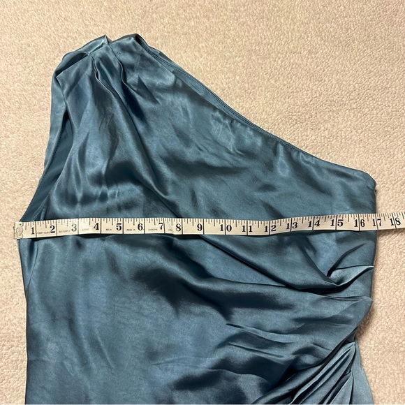 ELLIATT Revolve Cassini Dress Blue One Shoulder Satin Ruched Slit - Picture 9 of 16